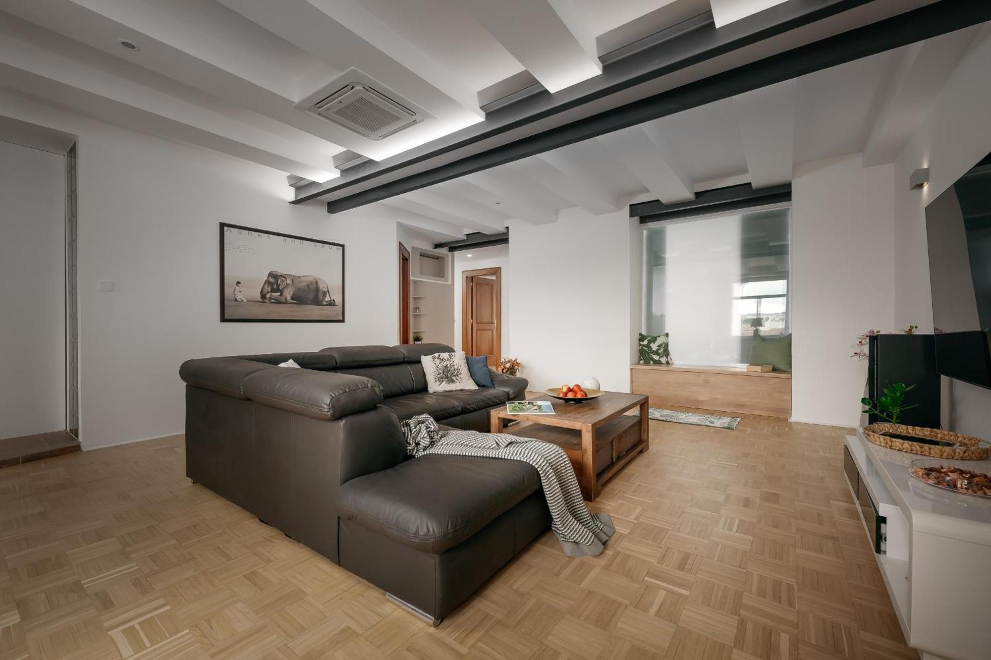 Dot 3 Bdr Apartment With Tyn Cathedral View & Ac Прага Экстерьер фото